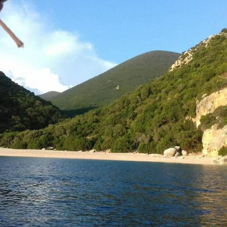 B&D 1 Lägenhet Zóla Exteriör bild